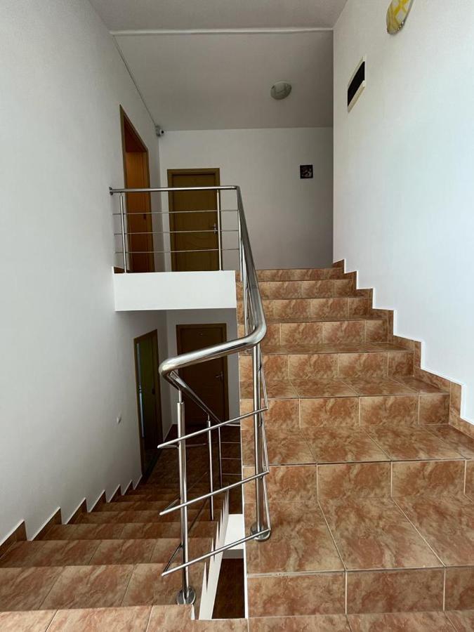 קוסטינסטי Vila Alexa מראה חיצוני תמונה